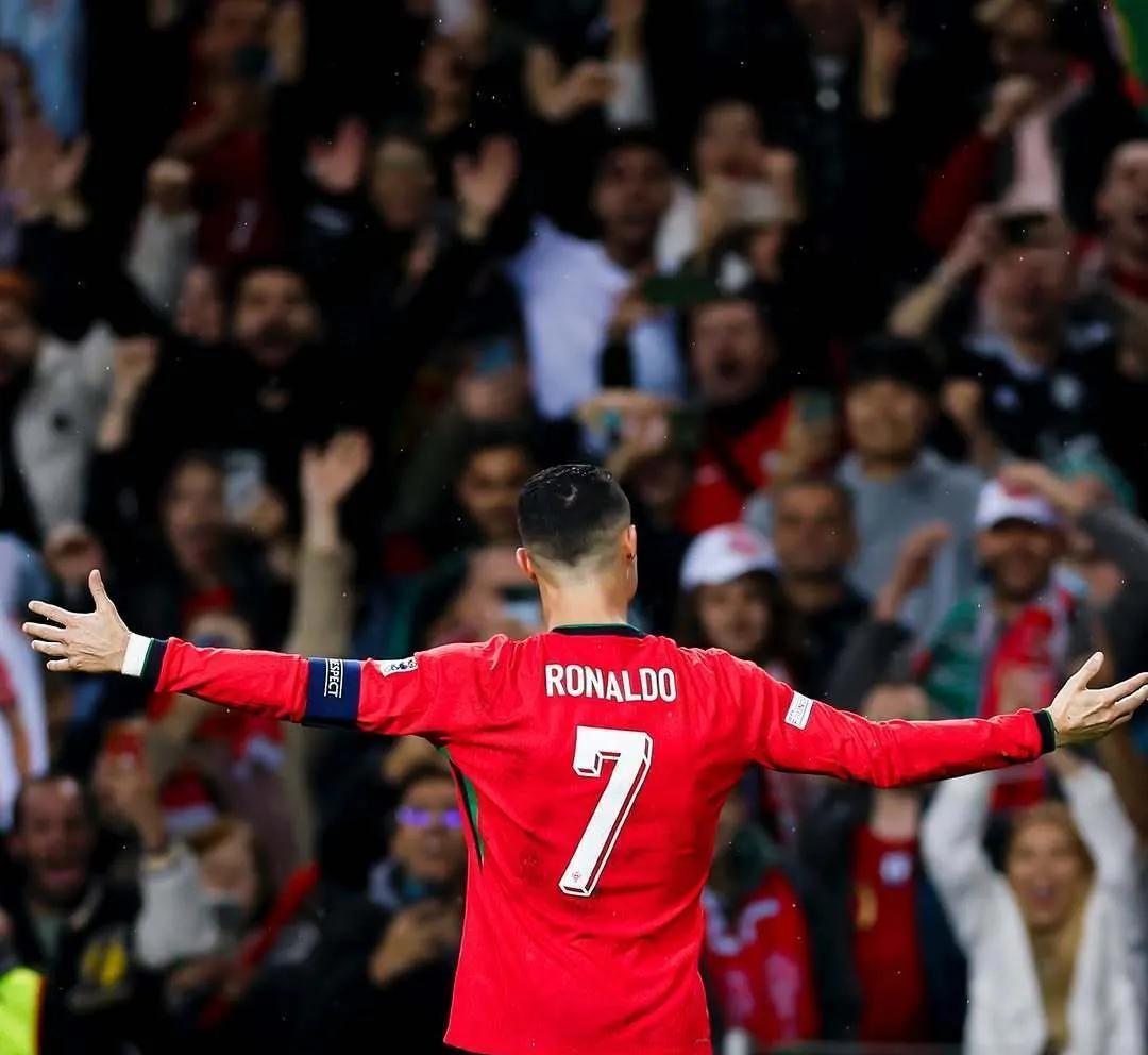 葡萄牙鏖战曼联,迪马利亚高光表现 葡萄牙鏖战曼联,迪马利亚高光表现