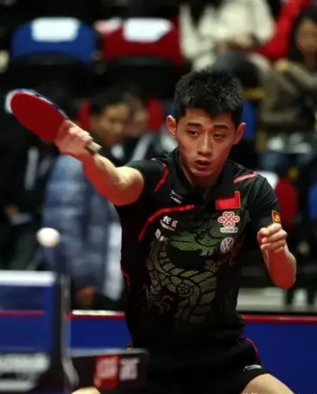 开云体育-日本乒乓球队鏖战法国乒乓球队，张继科爆发神勇