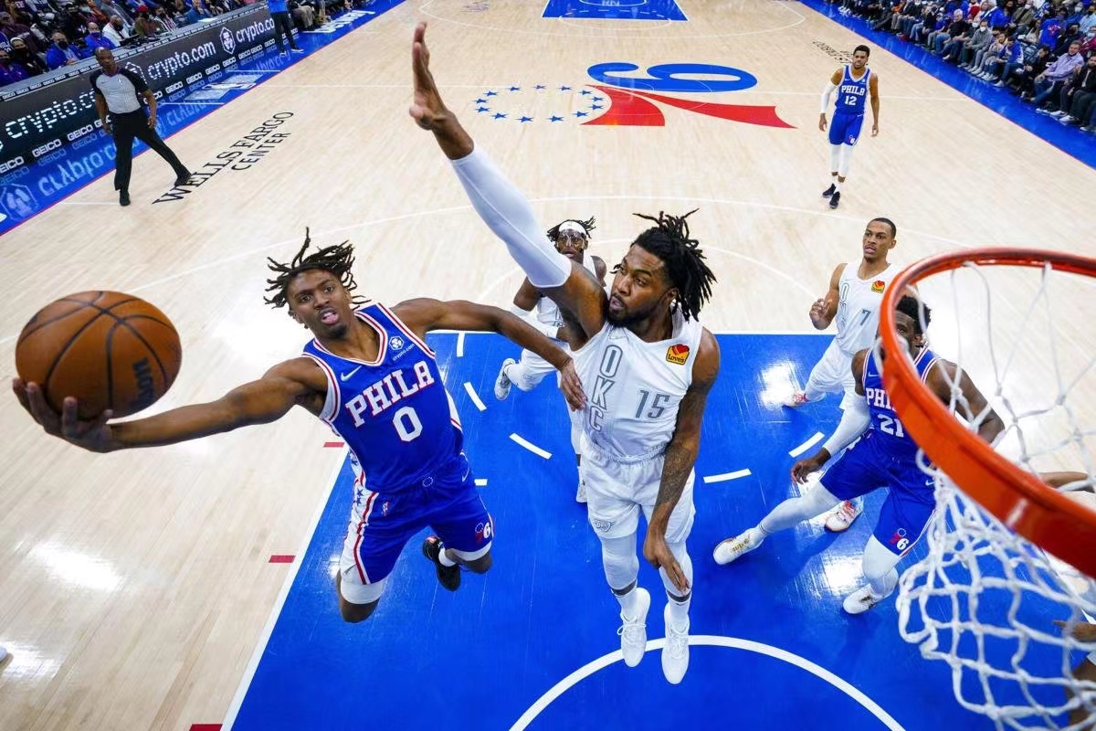 包含热火B队横扫西班牙男篮，费沃斯爆发神勇的词条