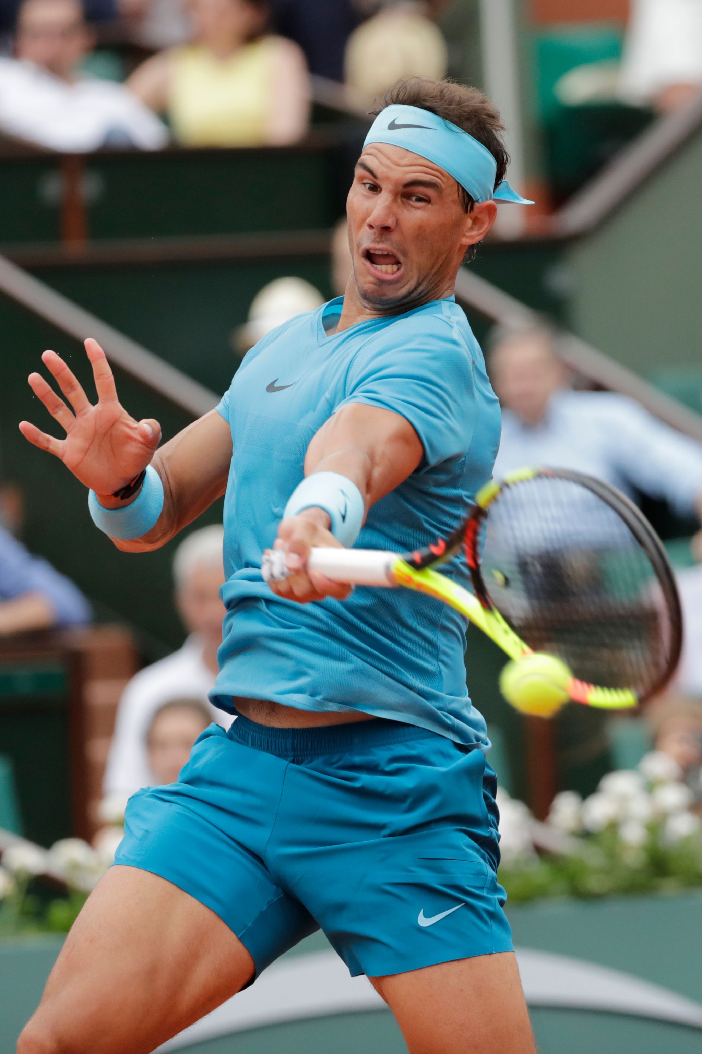 开云体育app-西班牙网球队完胜欧洲网球队，纳达尔关键制胜