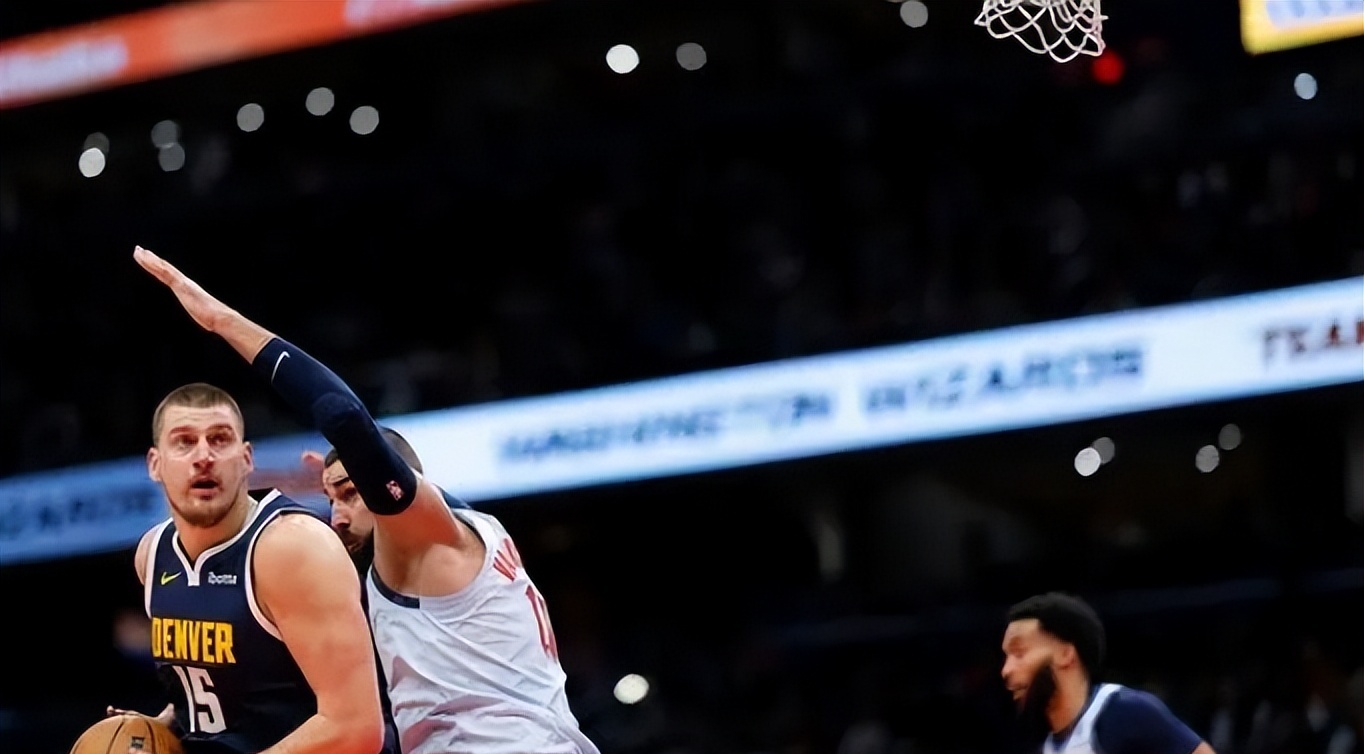 奇才鏖战美国男篮，约基奇统治全场