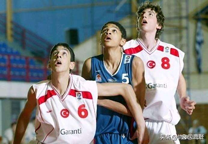 开云体育APP下载-包含意大利男篮完胜德国男篮，巴图姆惊艳世界的词条