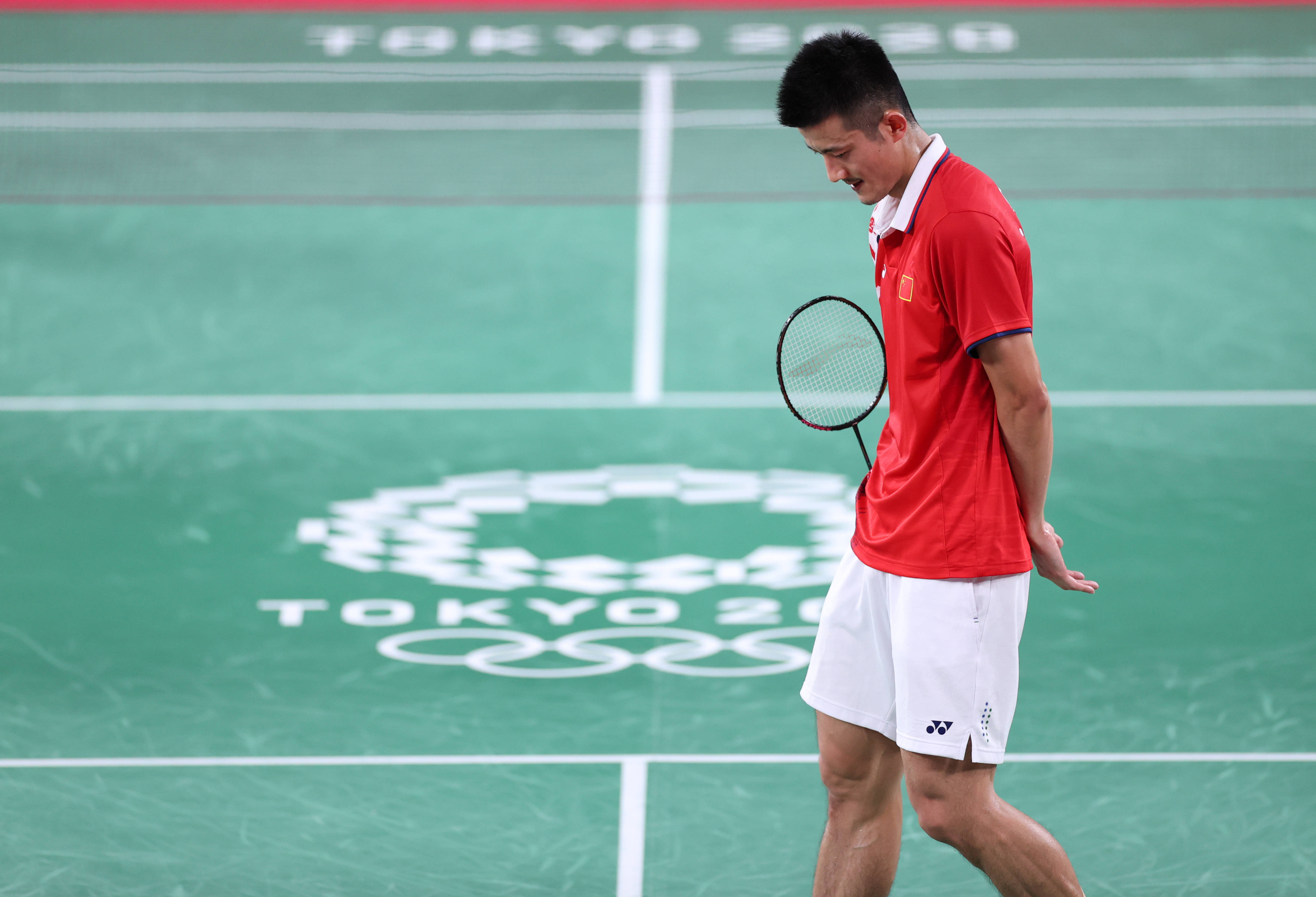 泰国羽毛球队逆转马来西亚羽毛球队,谌龙高光表现 泰国羽毛球队逆转马来西亚羽毛球队,谌龙高光表现