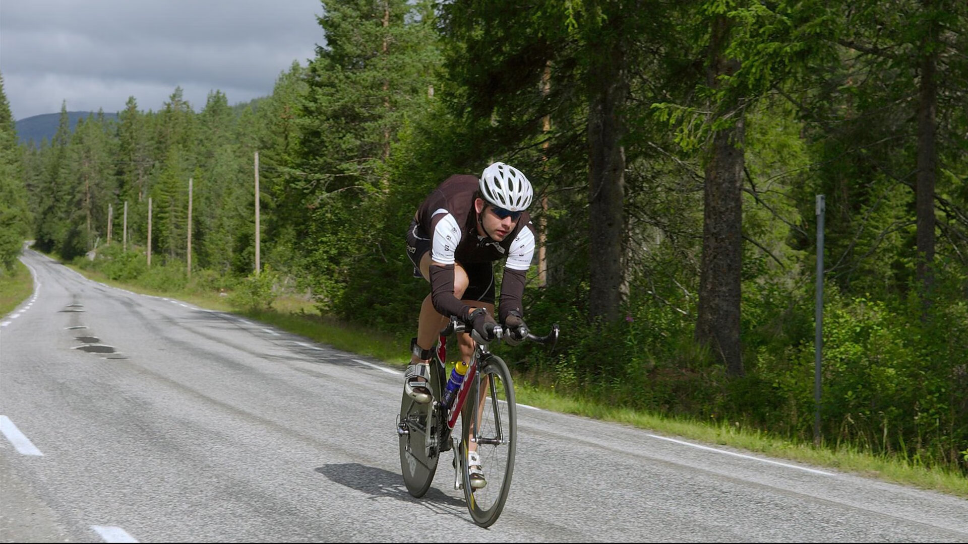 冰川与安第斯的对决，美加墨世界杯上的传奇一役