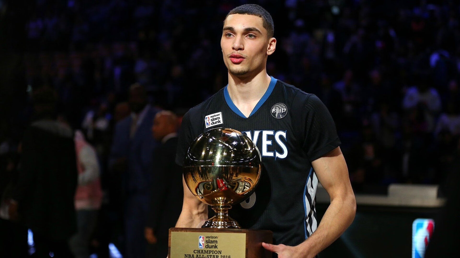 开云体育登录-同一夜的英雄主义，布鲁克林险境与多伦多救赎