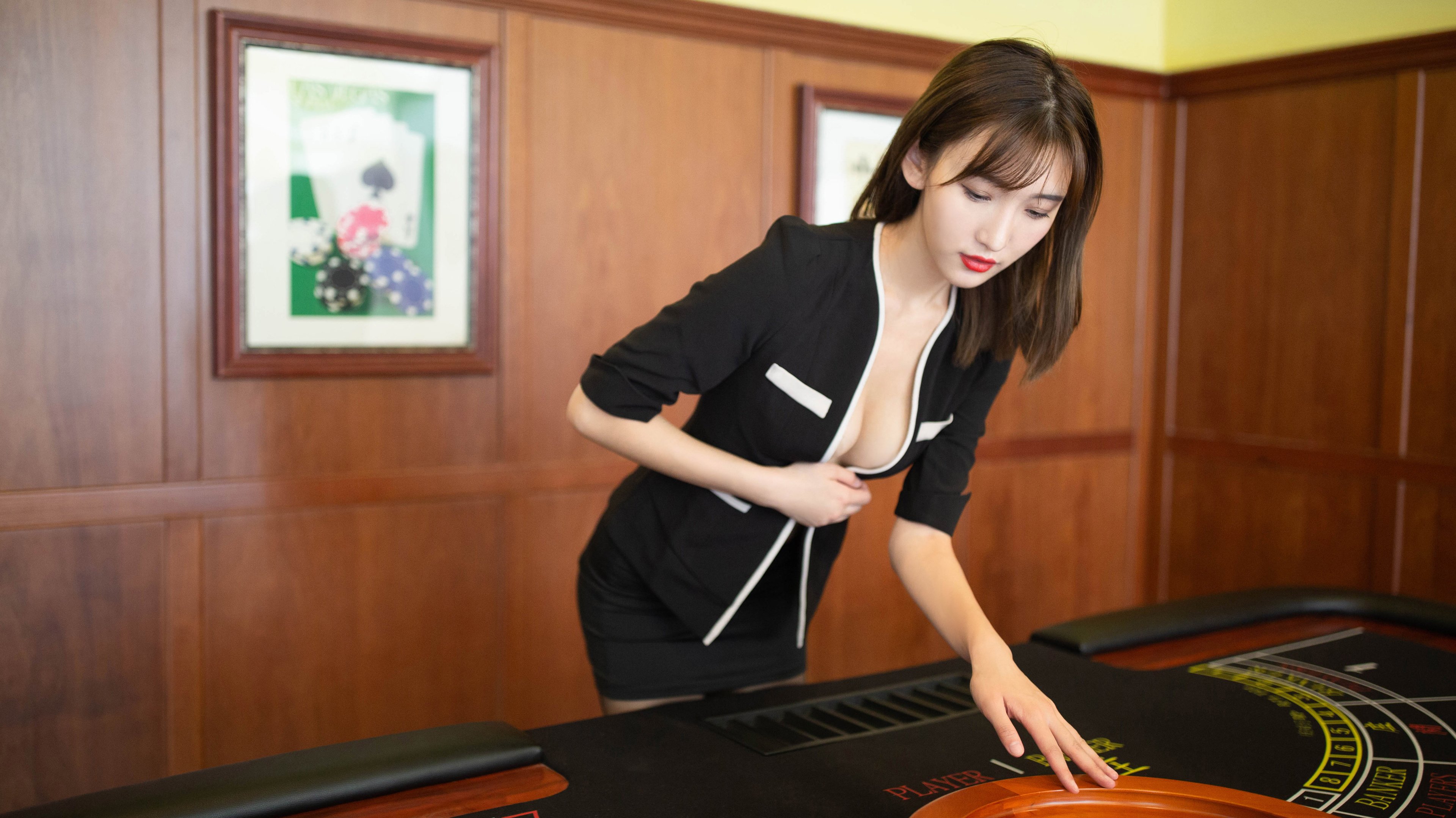 重剑与绣花针，当新西兰的生死战遇上本泽马的无解命题